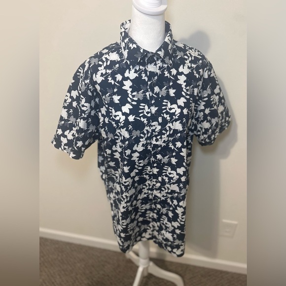 Rodd & Gunn Other - Rodd & Gunn Navy and White Sports Fit Floral Shirt Size XL
